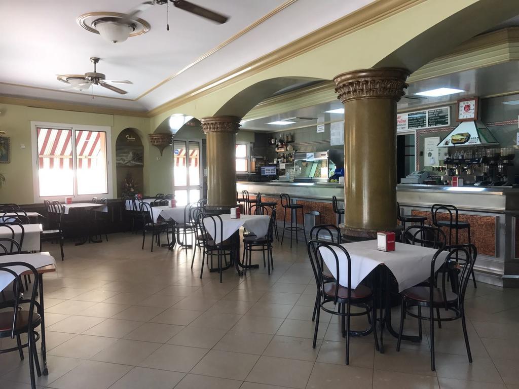 Hostal Bar San Pedro 迈雷纳-德尔阿尔科 外观 照片