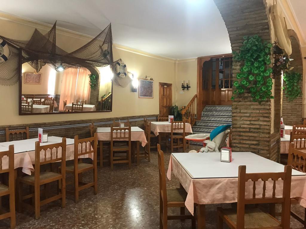 Hostal Bar San Pedro 迈雷纳-德尔阿尔科 外观 照片